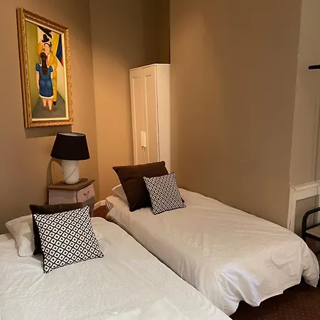 Apparemment Rue Lamonnoye 1 Er Etage