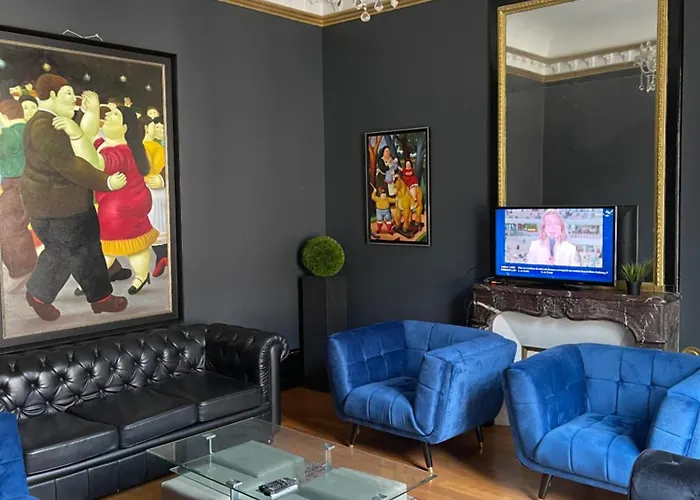 Appartement Apparemment Rue Lamonnoye 1 Er Etage *