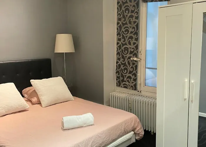 Apparemment Rue Lamonnoye 1 Er Etage Appartement *