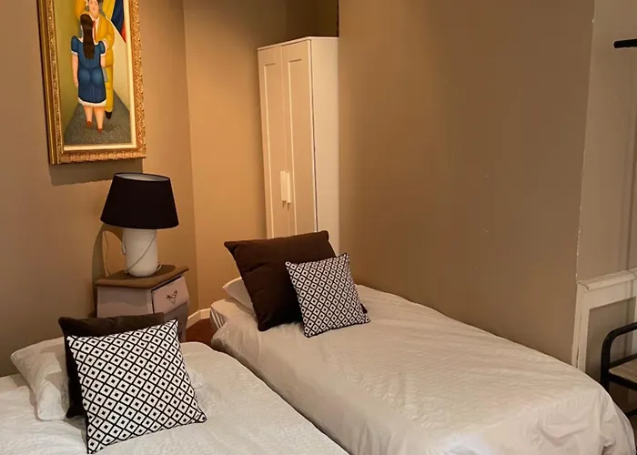 Apparemment Rue Lamonnoye 1 Er Etage